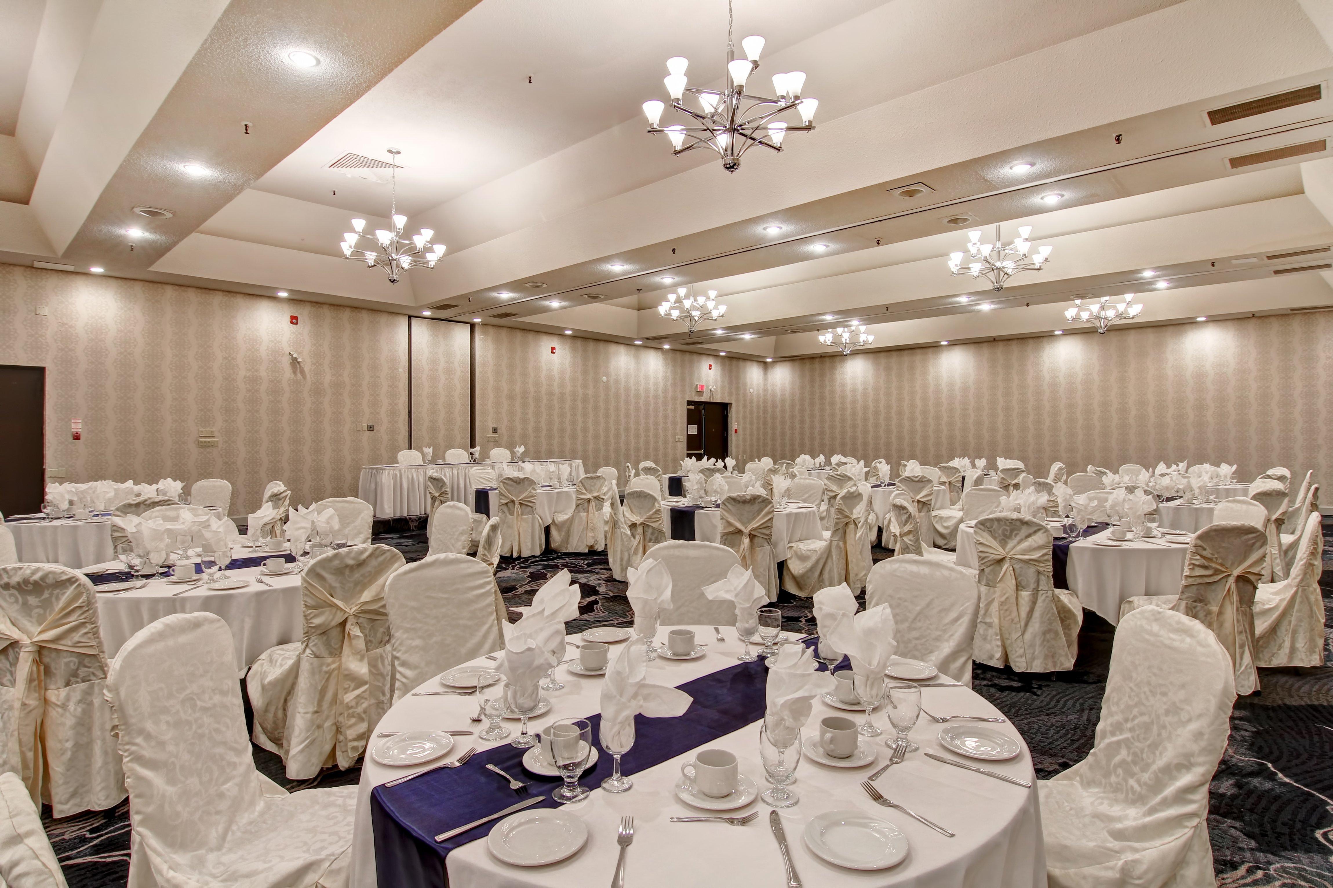 Holiday Inn Oakville Centre By Ihg Екстериор снимка
