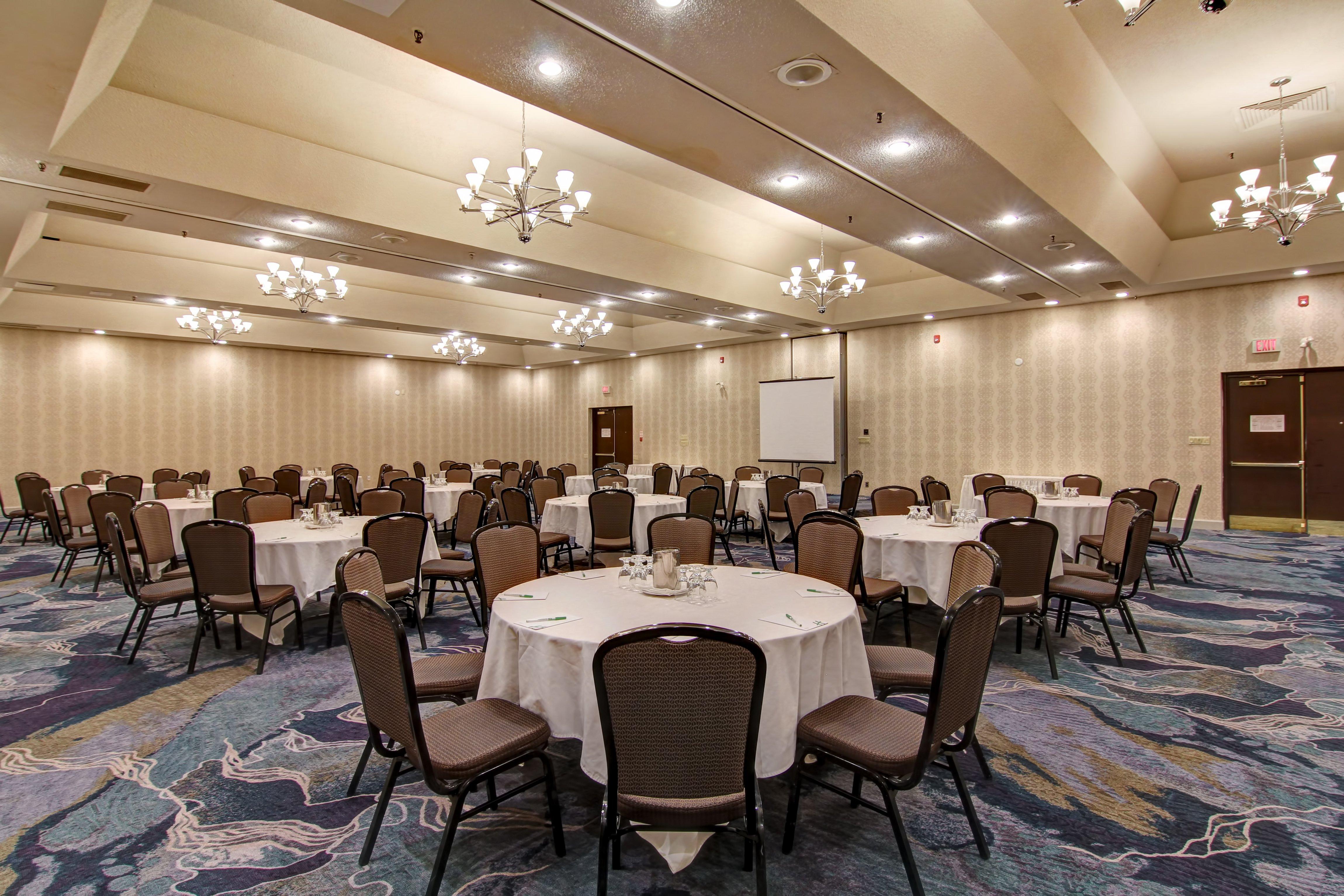 Holiday Inn Oakville Centre By Ihg Екстериор снимка