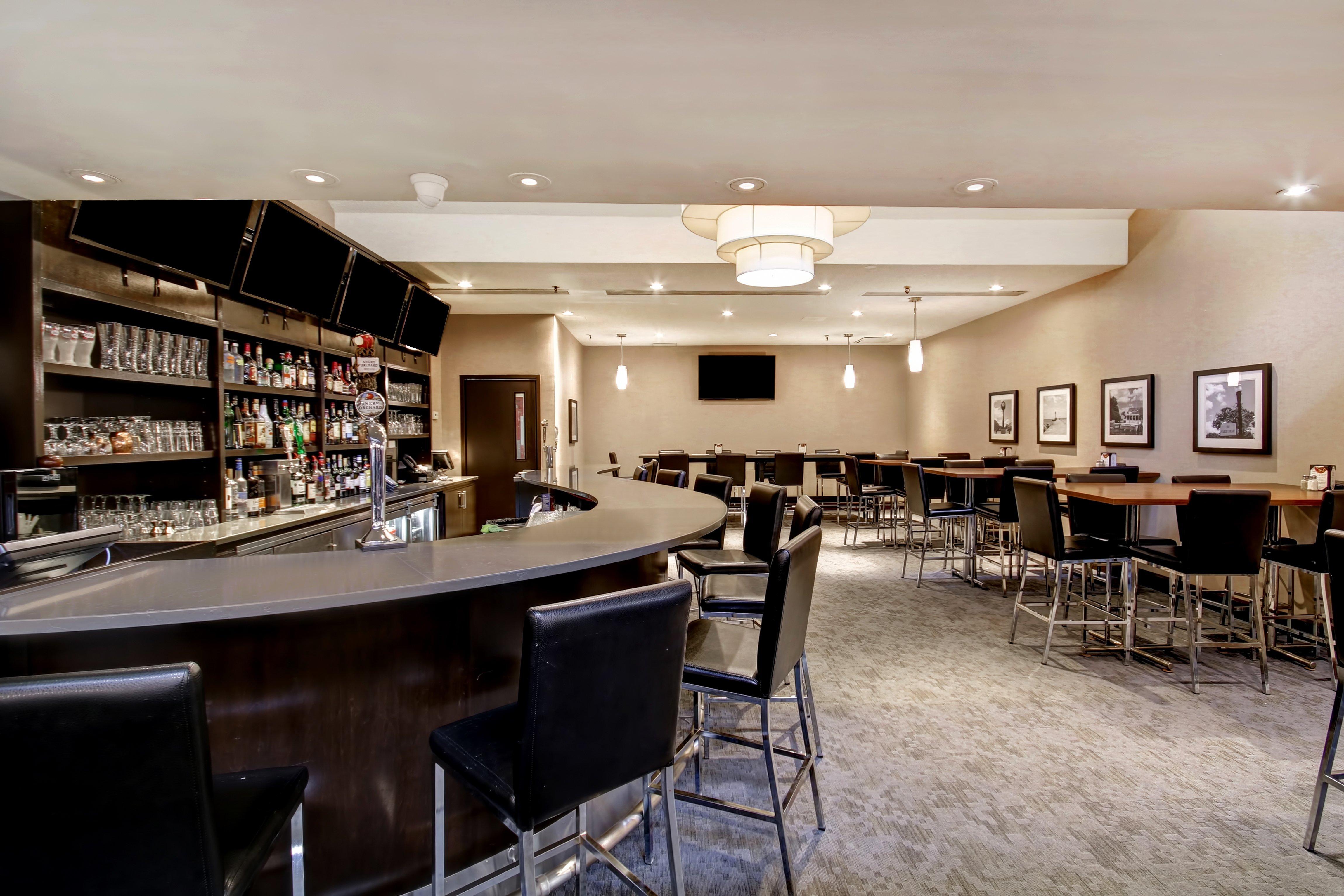 Holiday Inn Oakville Centre By Ihg Екстериор снимка